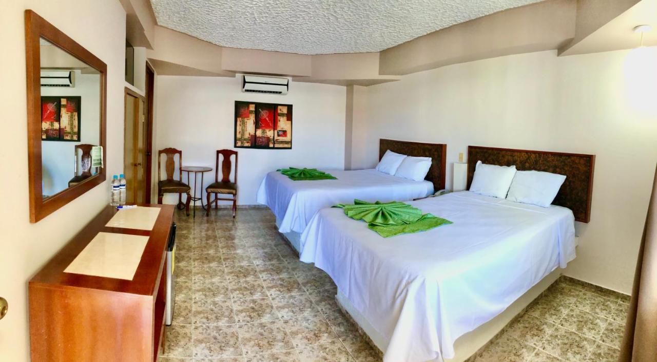 Hotel Del Camino Real El Grullo